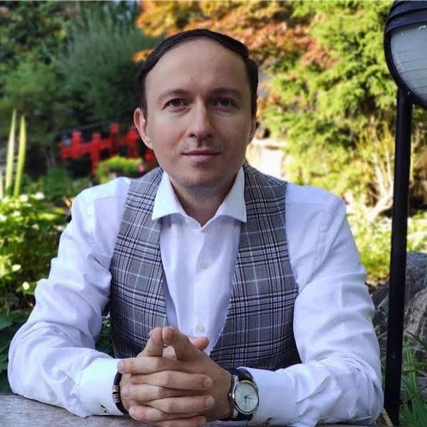 Avatar temporar pentru Avocat Dr. Ivan Dragoș Lucian